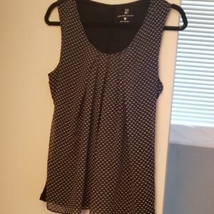 Black and white pattern blouse tank